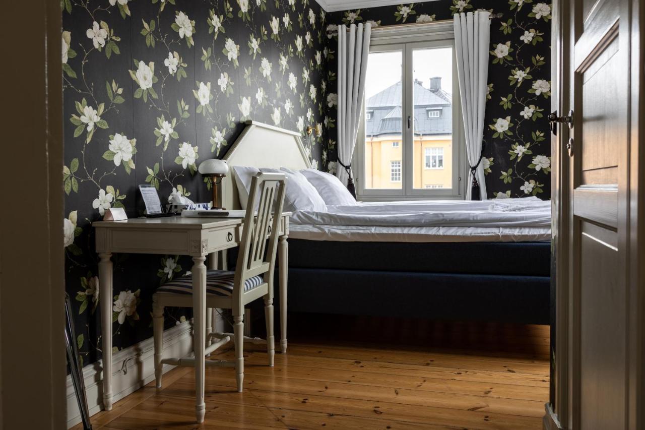 Park Hotel Linkoeping Fawlty Towers Экстерьер фото