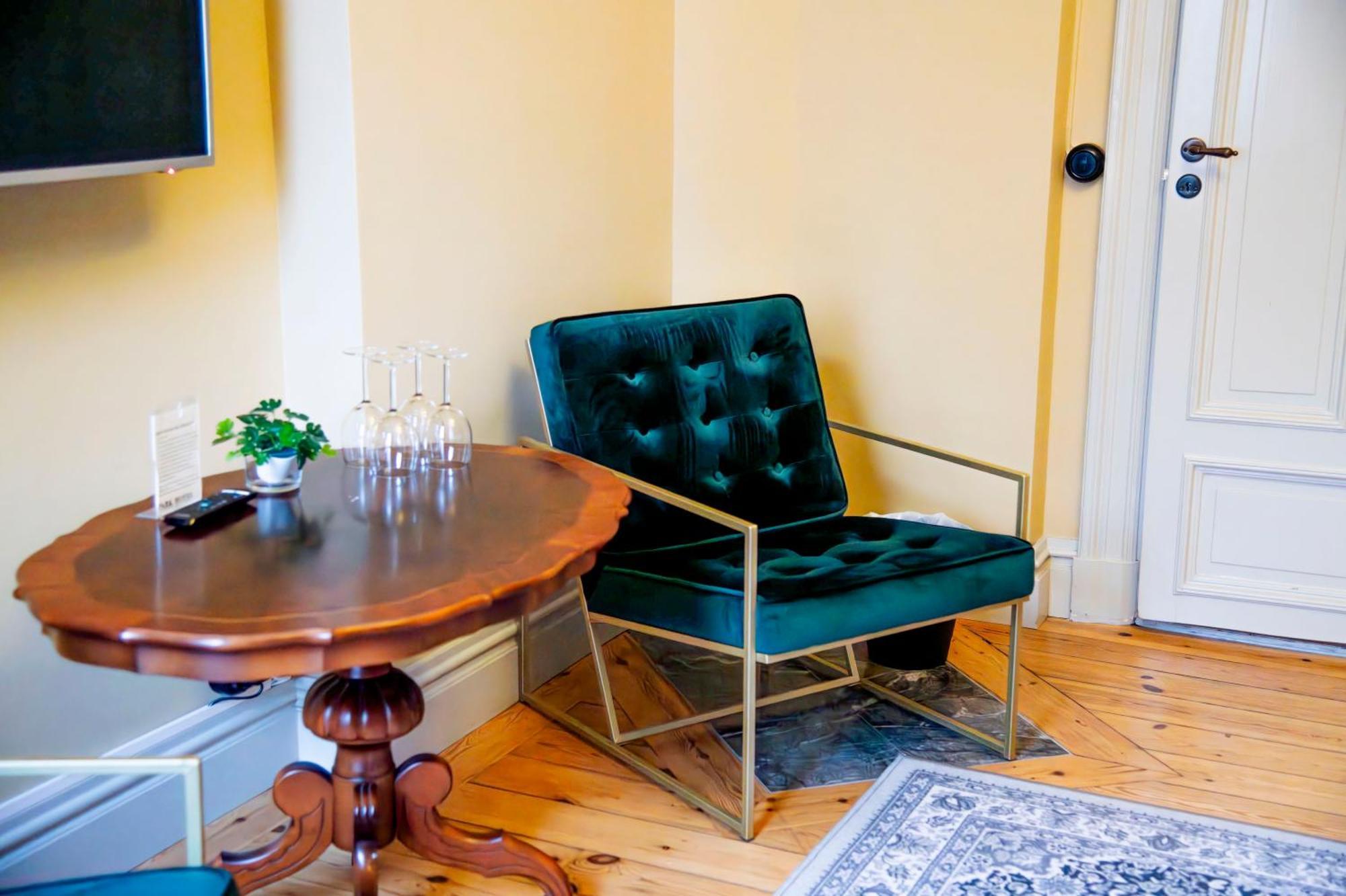 Park Hotel Linkoeping Fawlty Towers Экстерьер фото