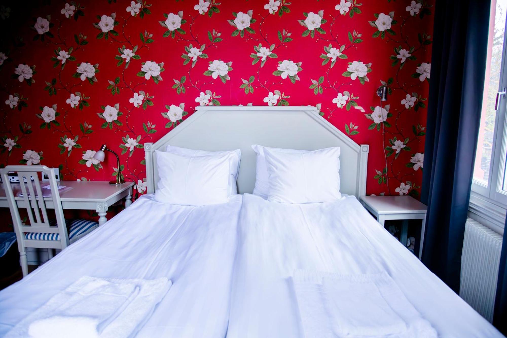 Park Hotel Linkoeping Fawlty Towers Экстерьер фото