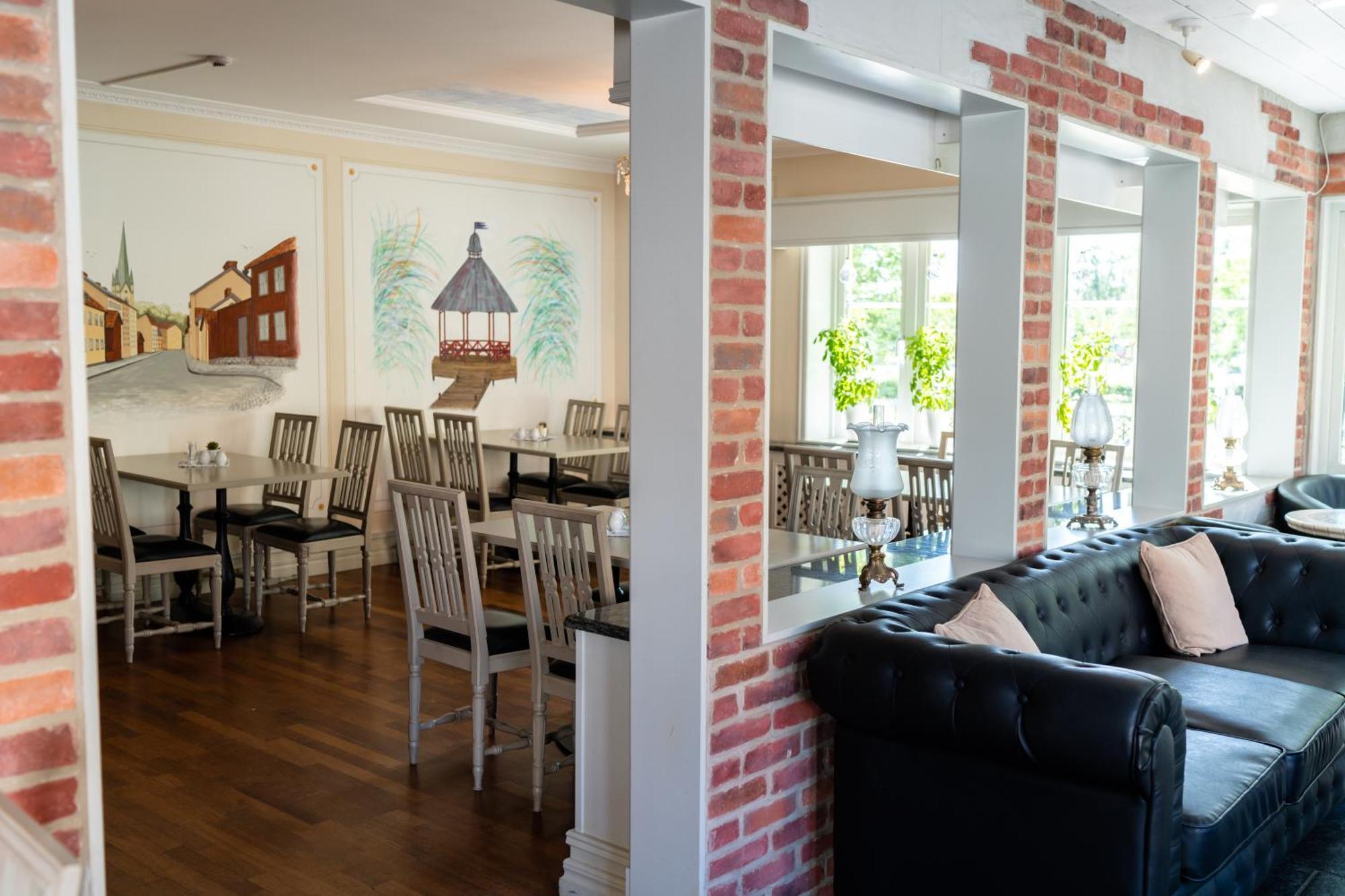 Park Hotel Linkoeping Fawlty Towers Экстерьер фото