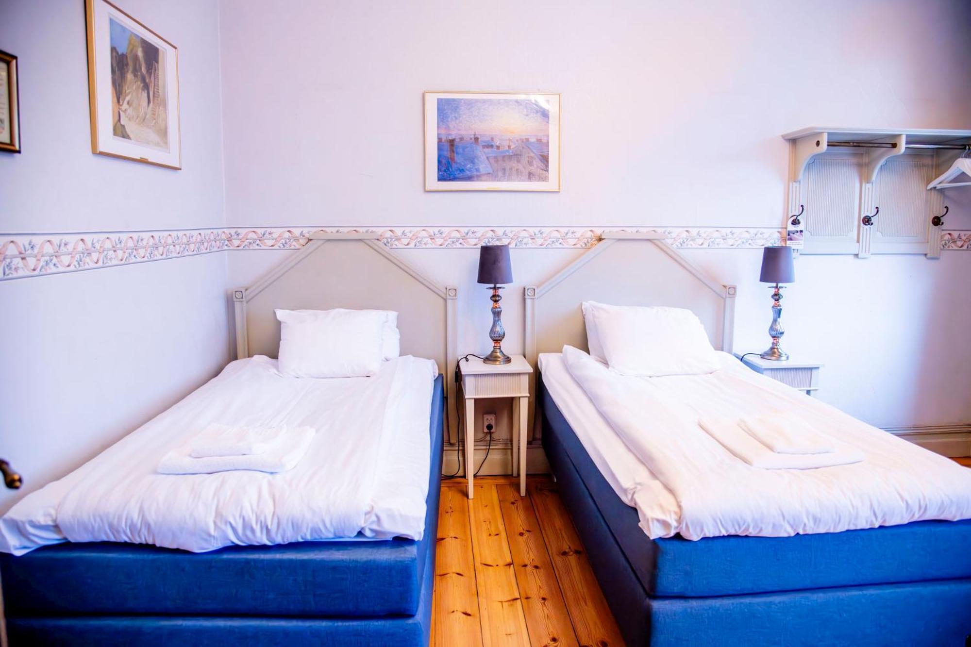 Park Hotel Linkoeping Fawlty Towers Номер фото