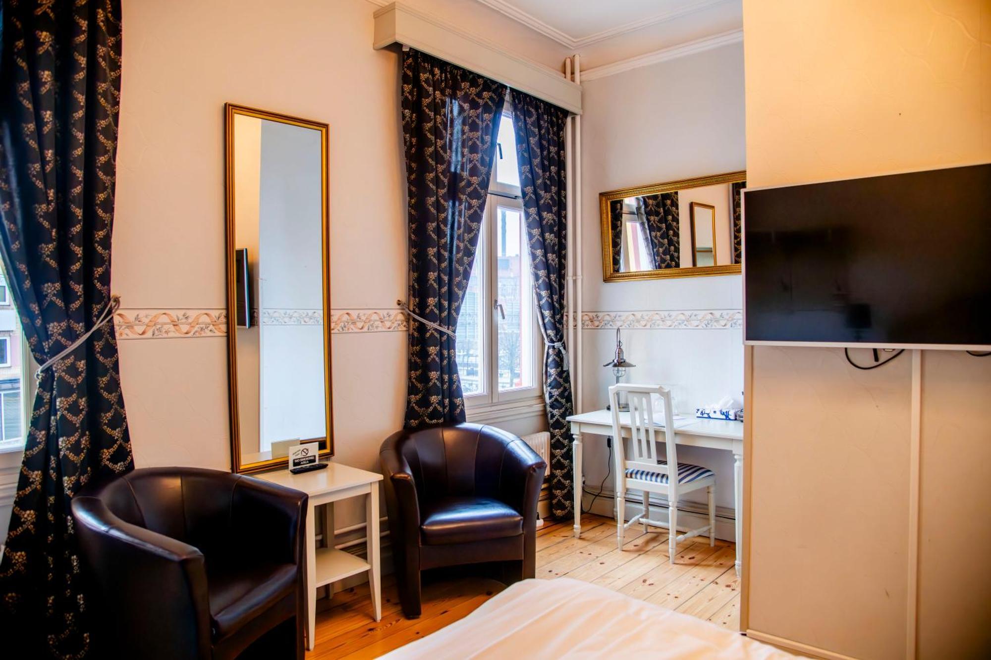 Park Hotel Linkoeping Fawlty Towers Номер фото